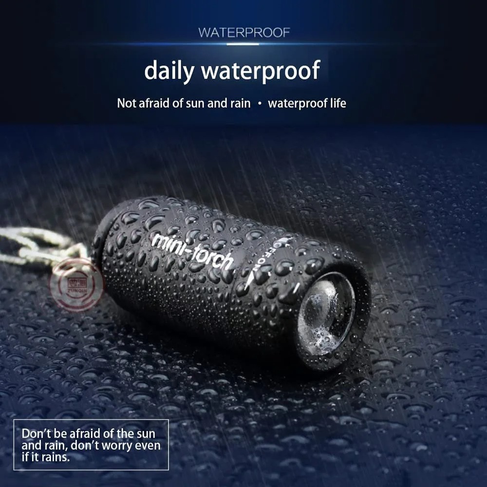 USB 充電式キャンプミニ懐中電灯強力な光ポケットキーホルダ - Keychain Flashlight のレビューと価格